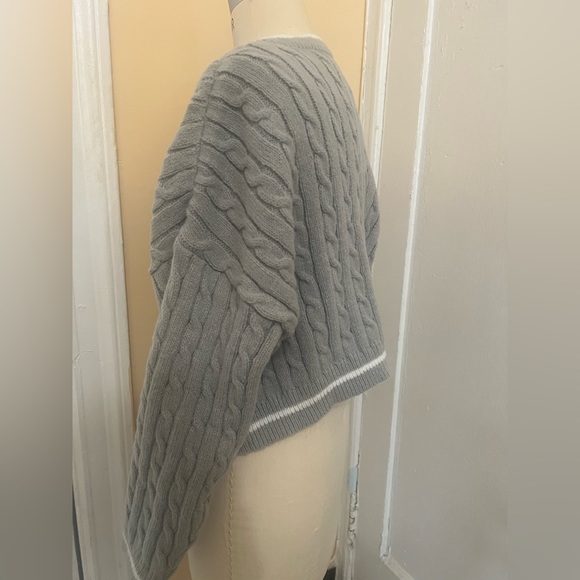 NWT Forever 21 Varsity Letter Sweater - Picture 3 of 4